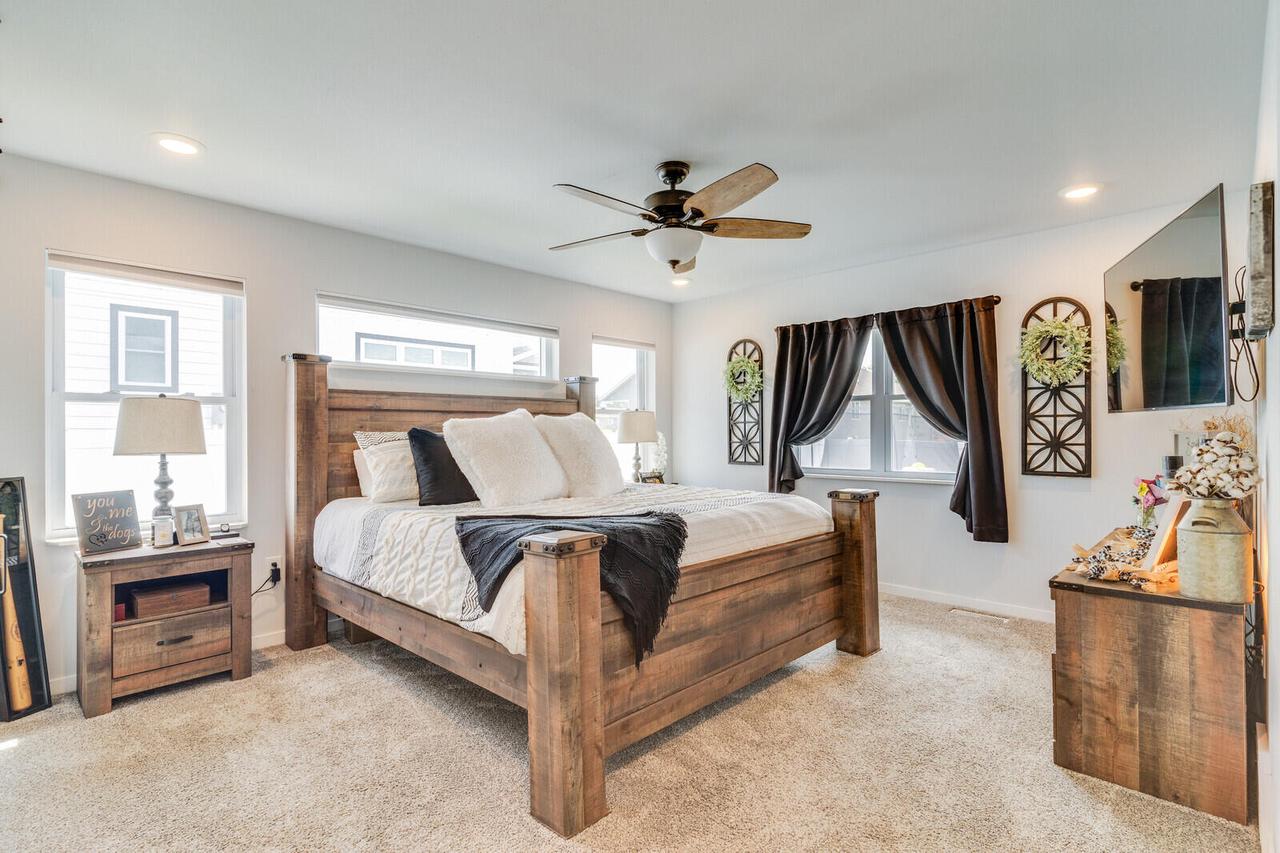 205 Tom Anderson STREET