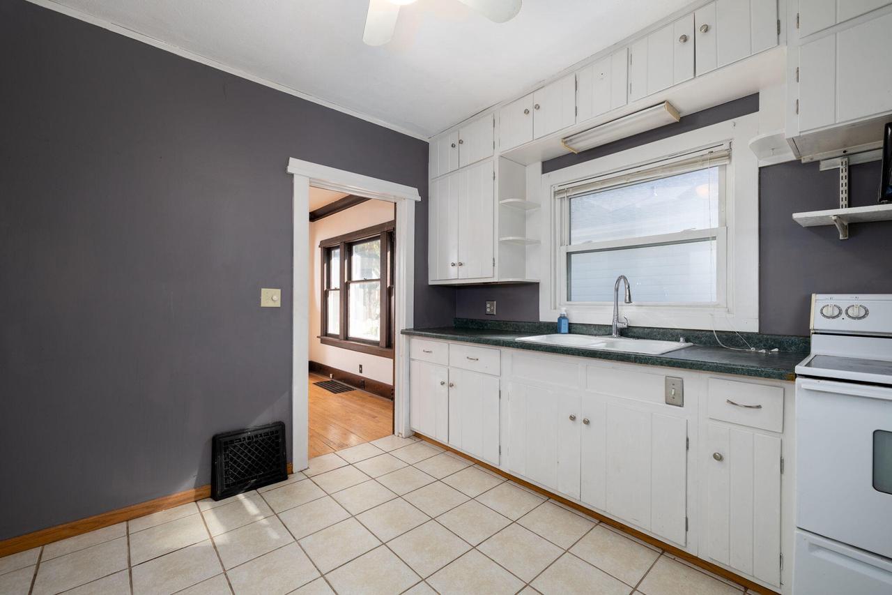 348 21st STREET SOUTH South