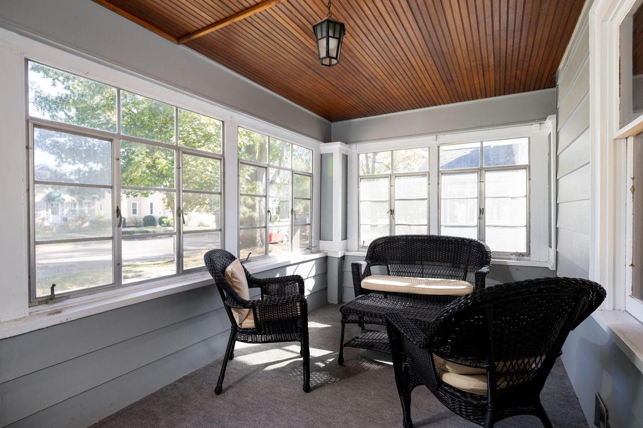 348 21st STREET SOUTH South