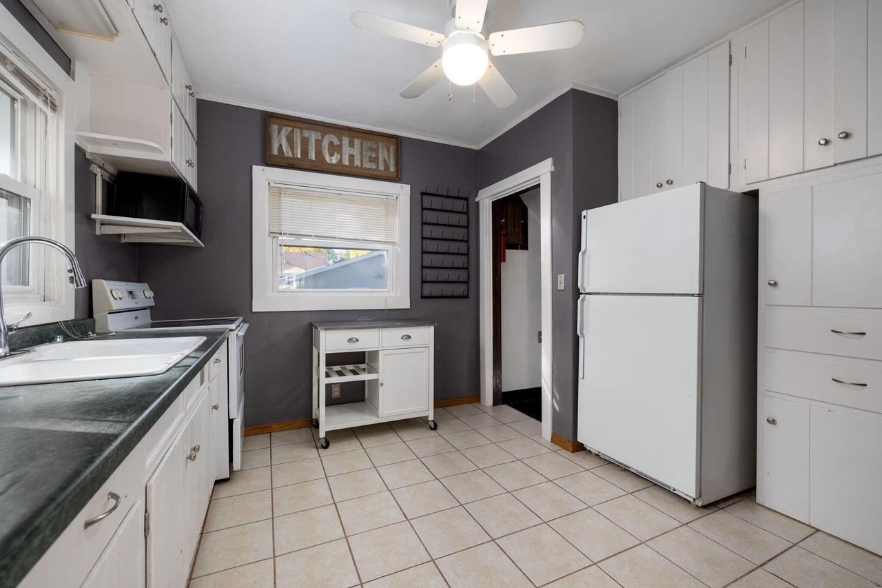 348 21st STREET SOUTH South