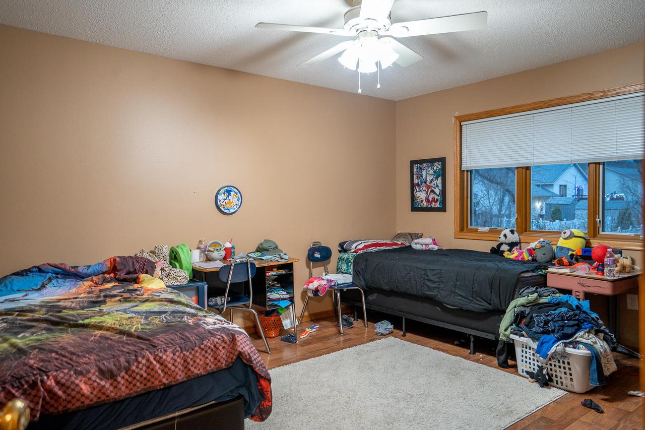 1007 2nd AVENUE EAST East