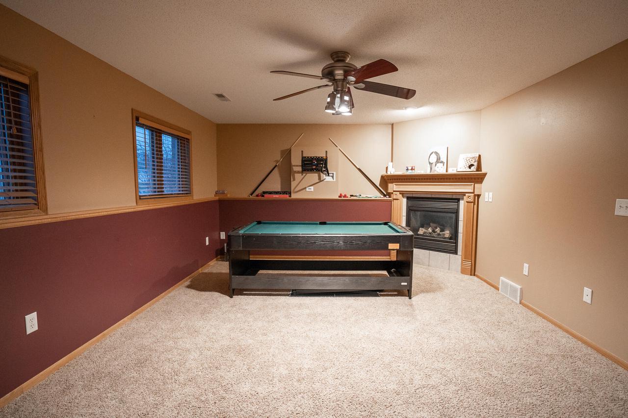 1007 2nd AVENUE EAST East