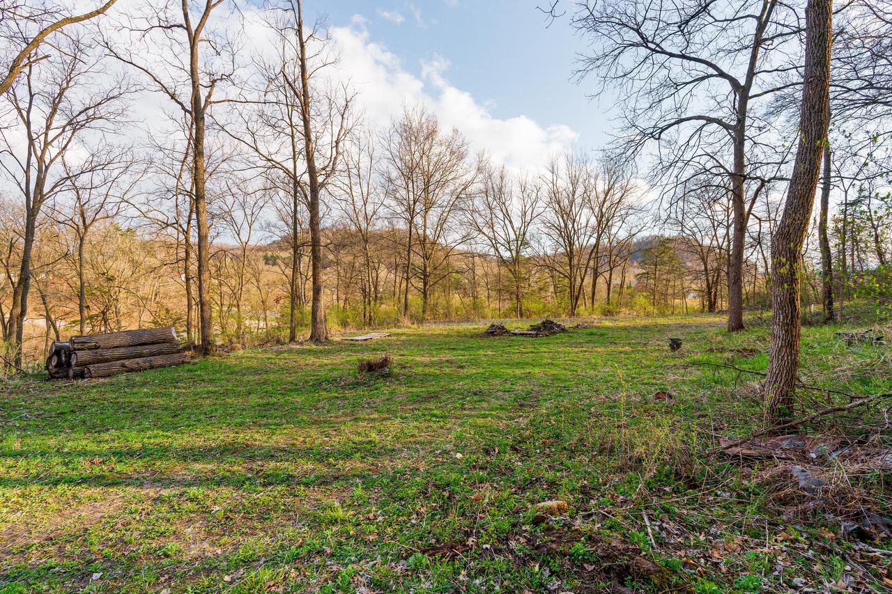 000 CEDAR HILLS LANE