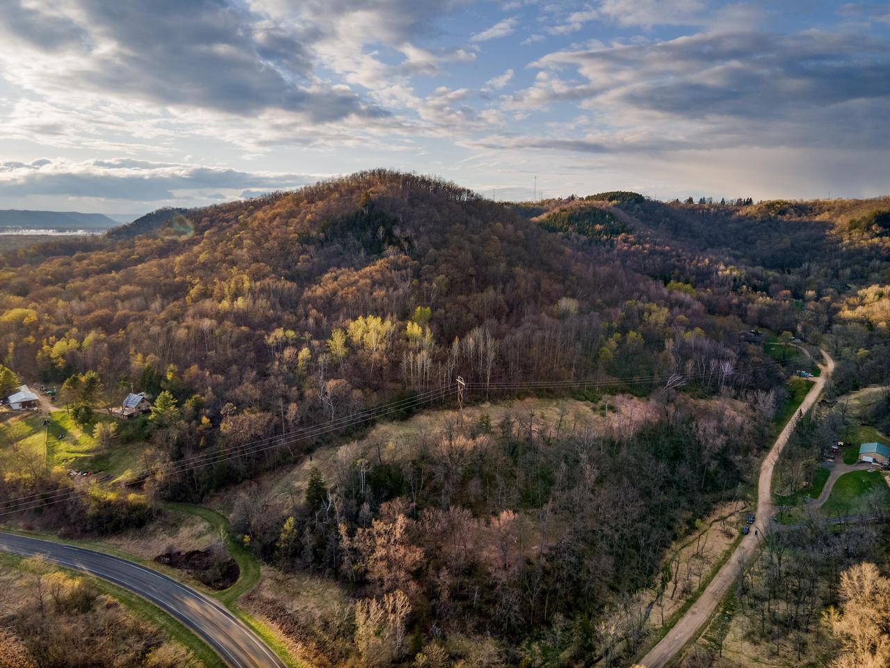 000 CEDAR HILLS LANE