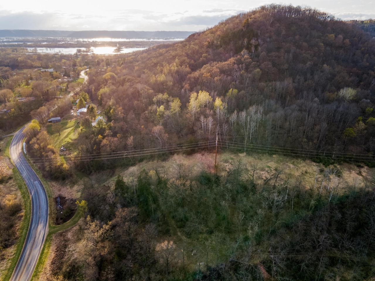 000 CEDAR HILLS LANE