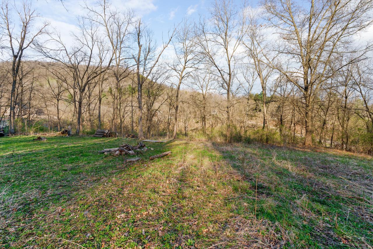 000 CEDAR HILLS LANE