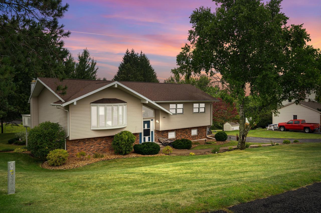 N2443 Three Town ROAD