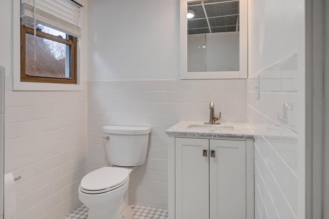 N2443 Three Town ROAD