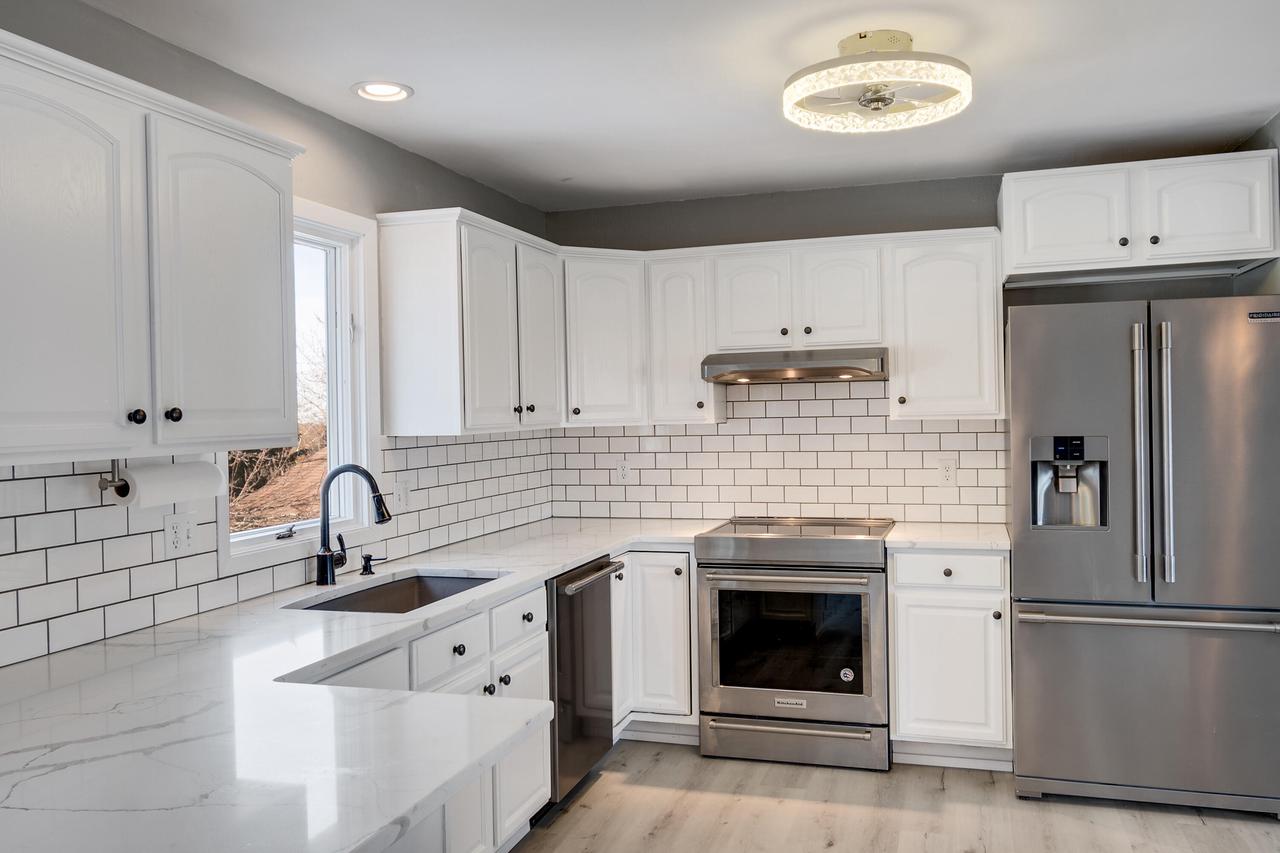 N2443 Three Town ROAD