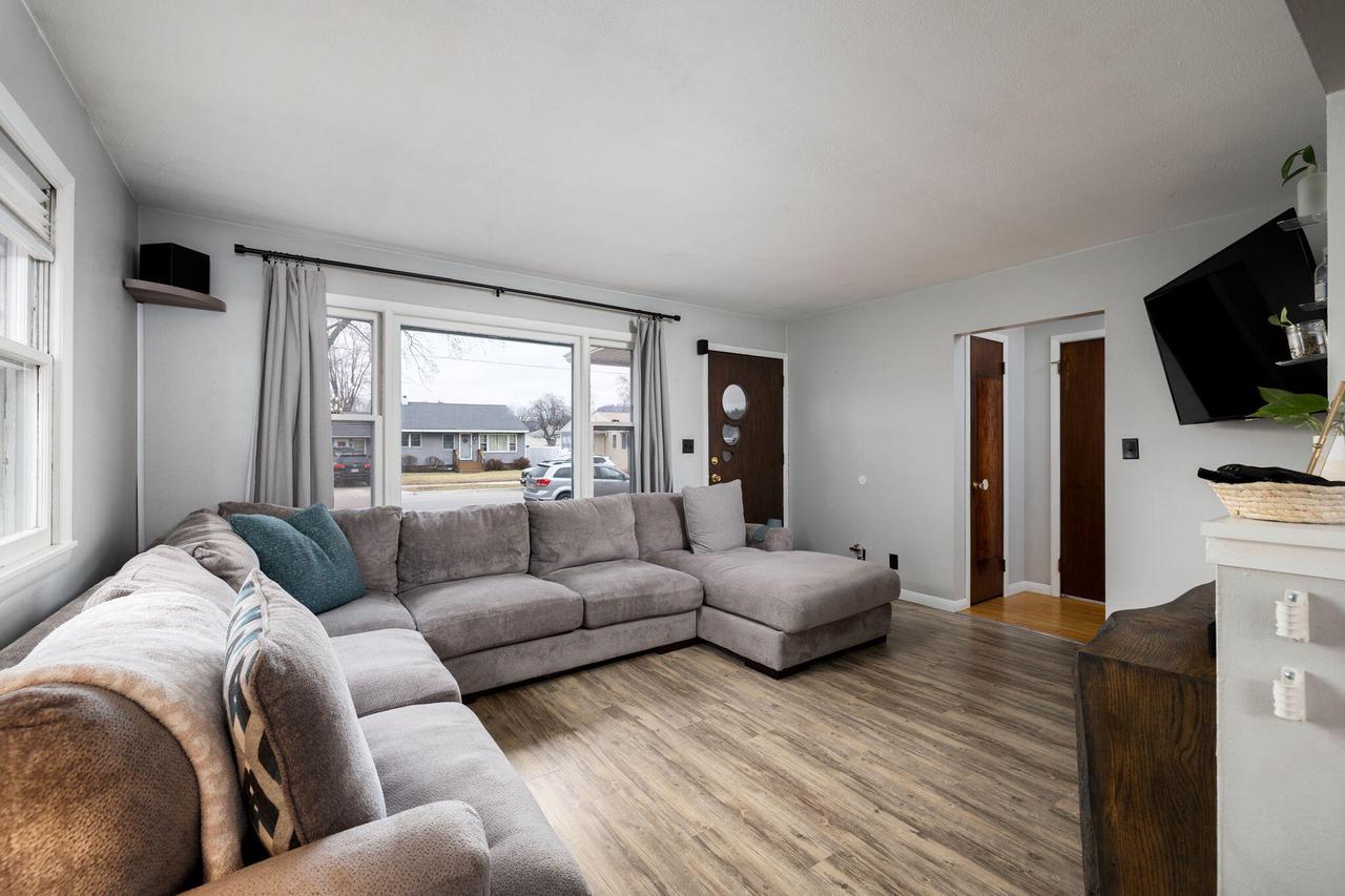 2140 Green Bay STREET