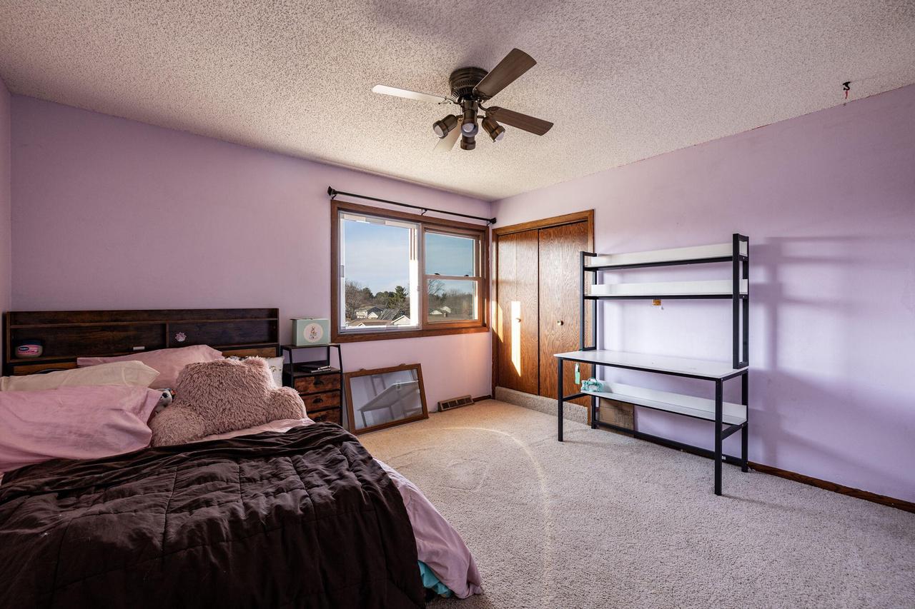 1112 Parkridge DRIVE