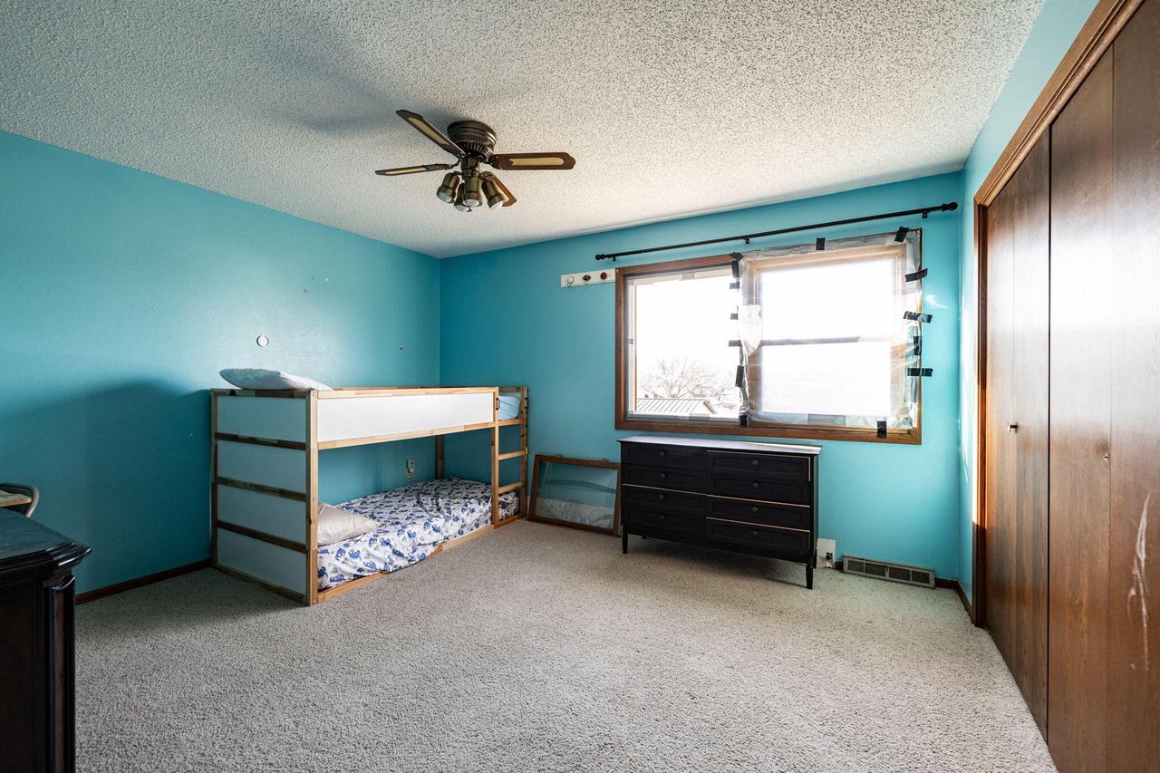 1112 Parkridge DRIVE