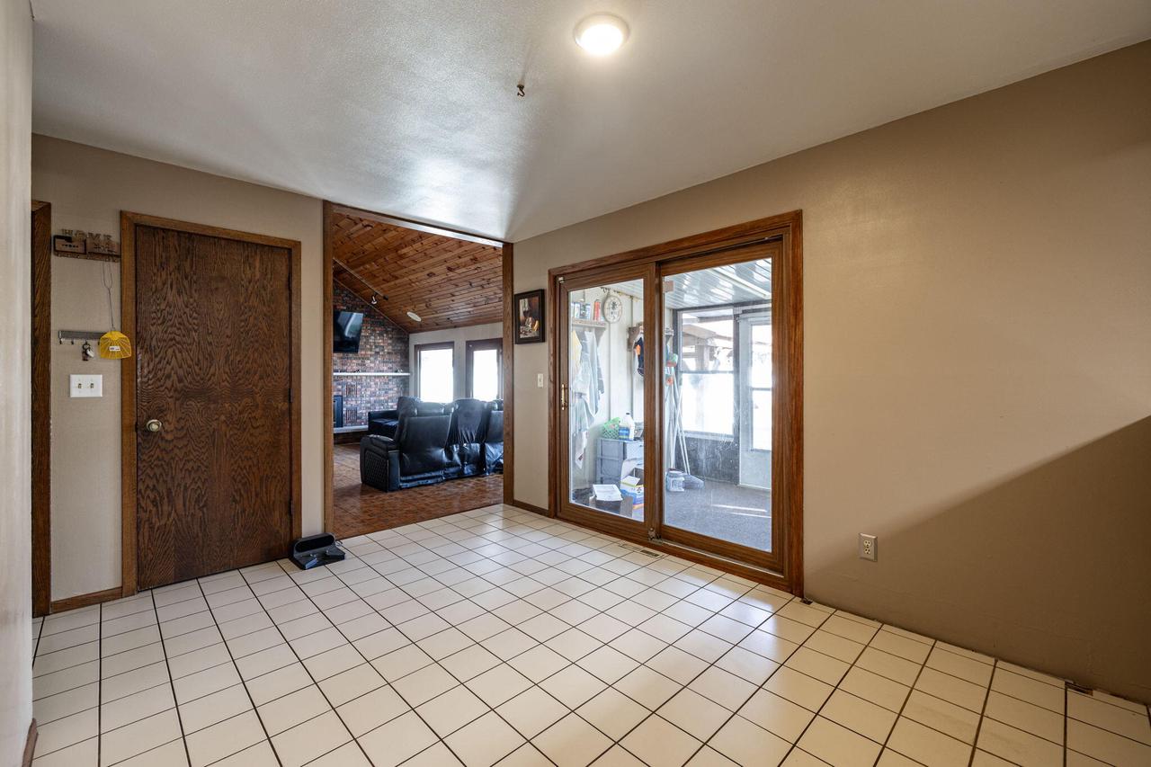 1112 Parkridge DRIVE