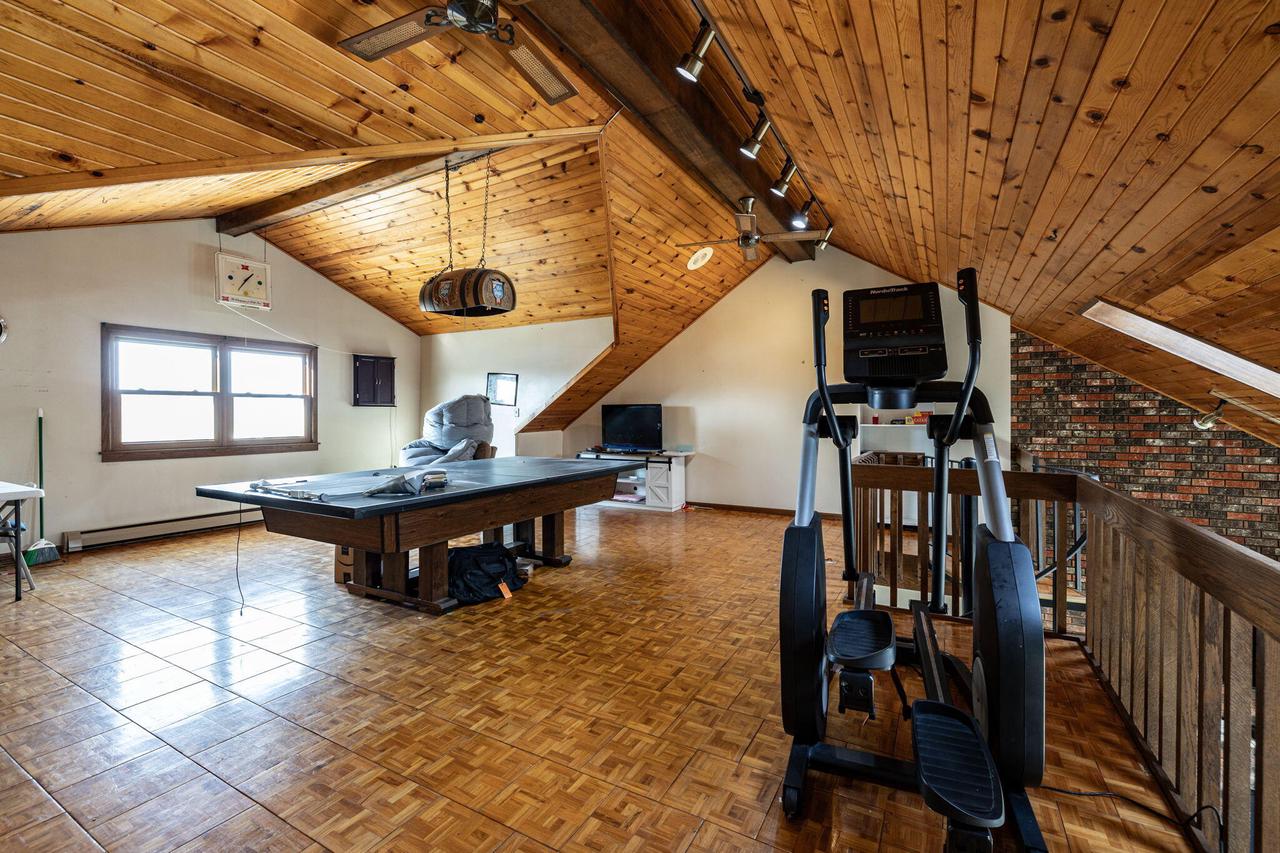 1112 Parkridge DRIVE