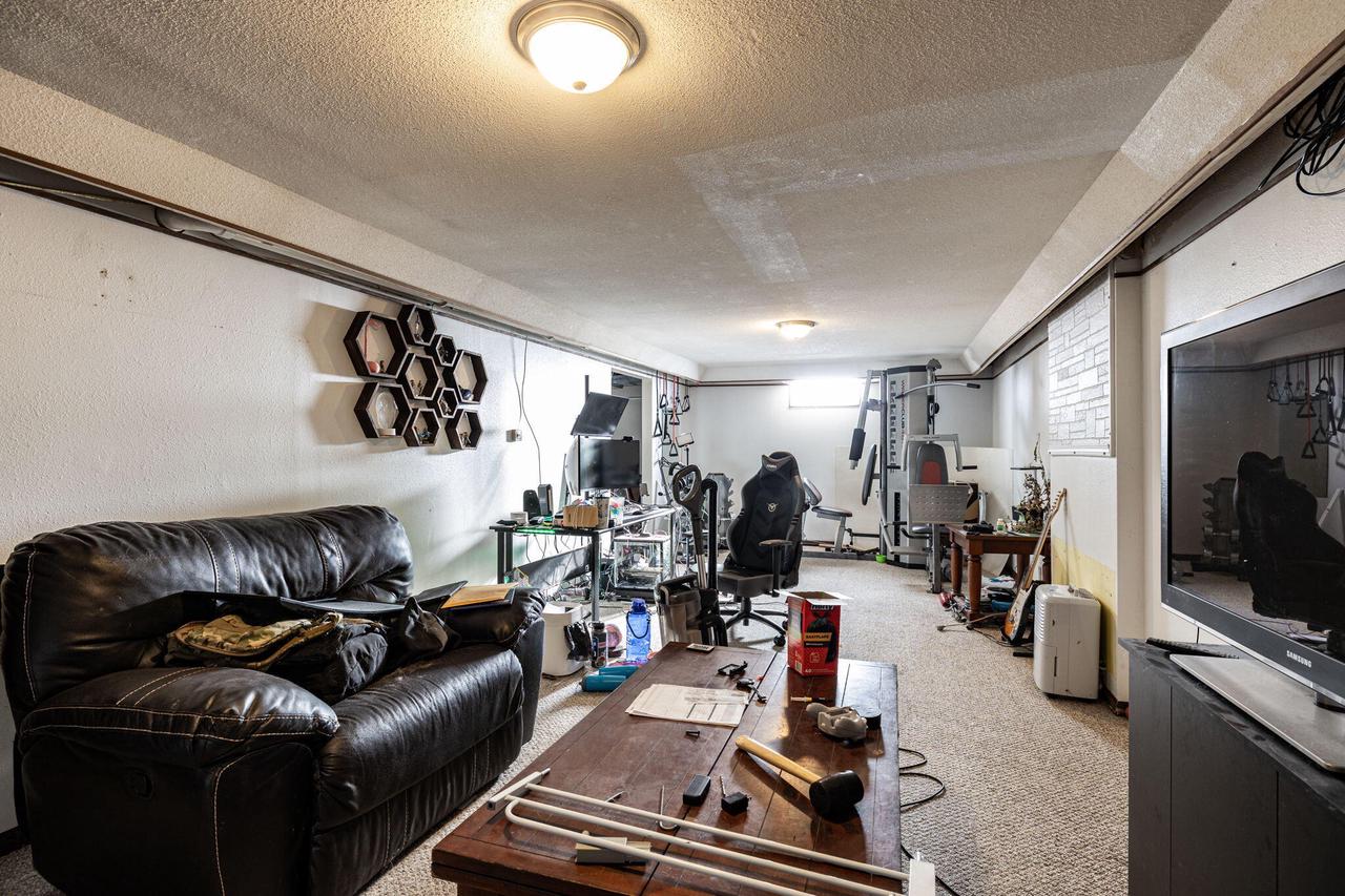 1112 Parkridge DRIVE