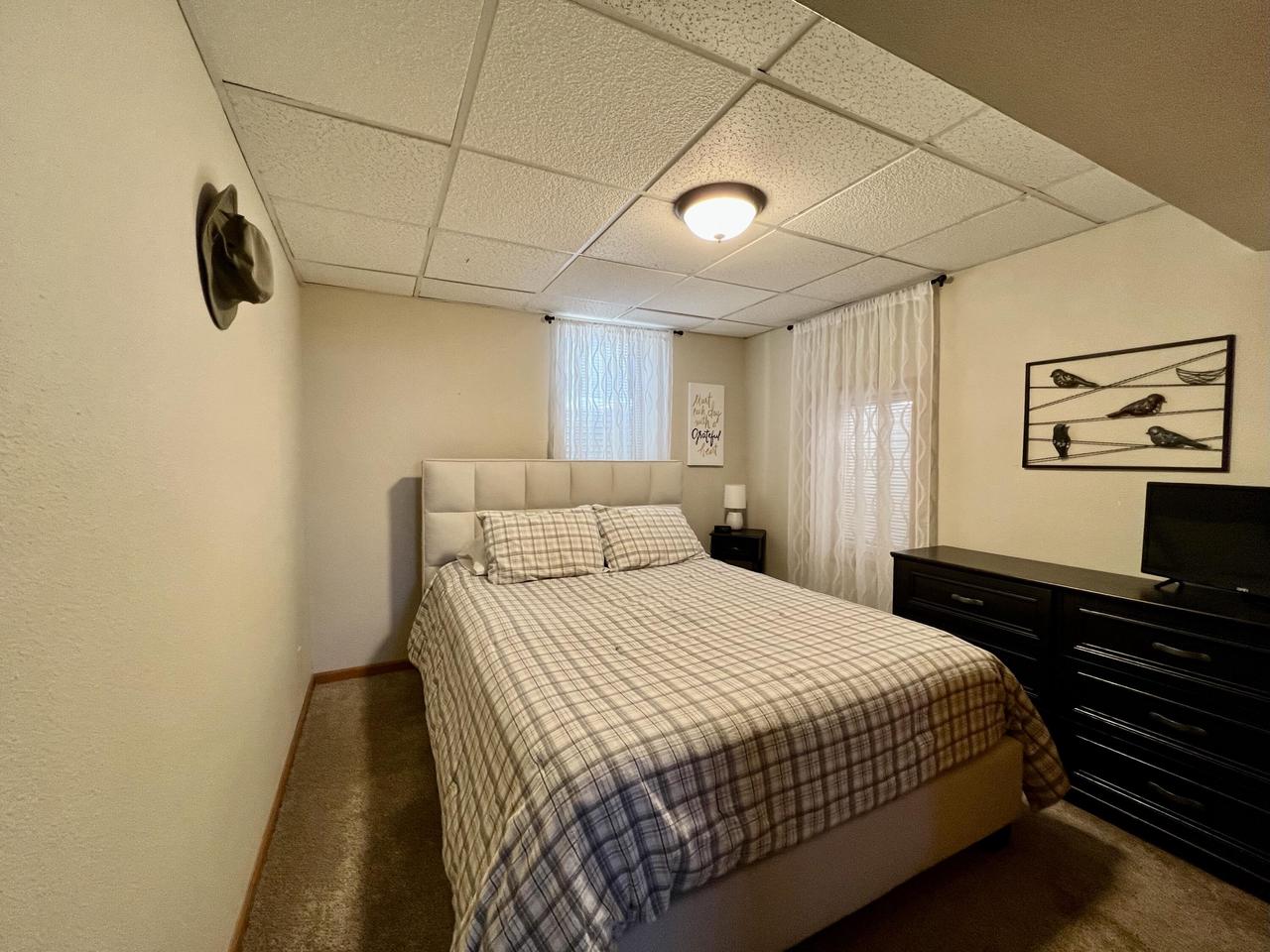 2101 Green Bay STREET