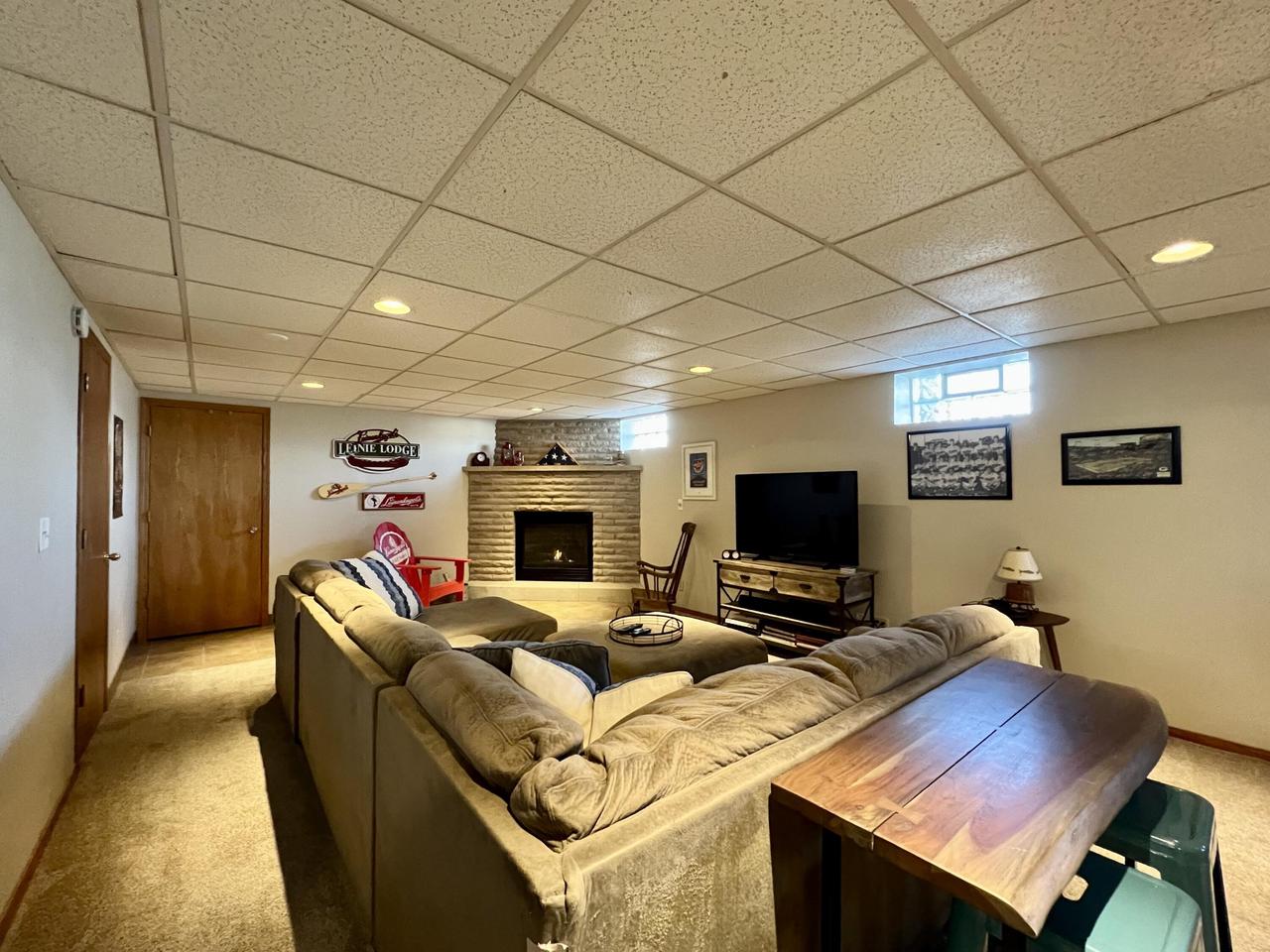 2101 Green Bay STREET