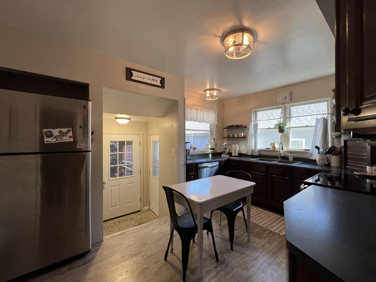 2101 Green Bay STREET