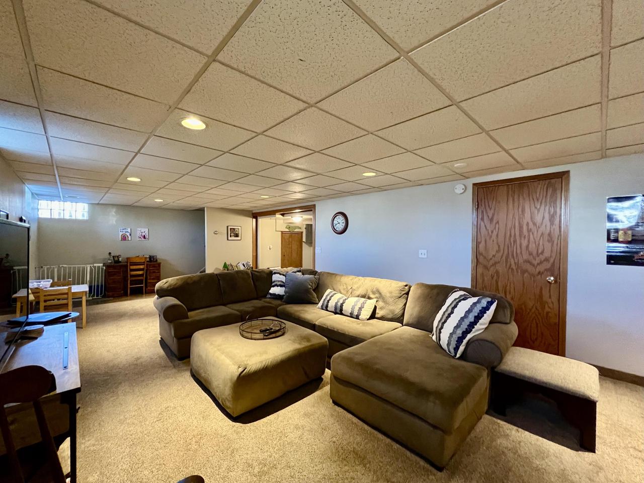 2101 Green Bay STREET