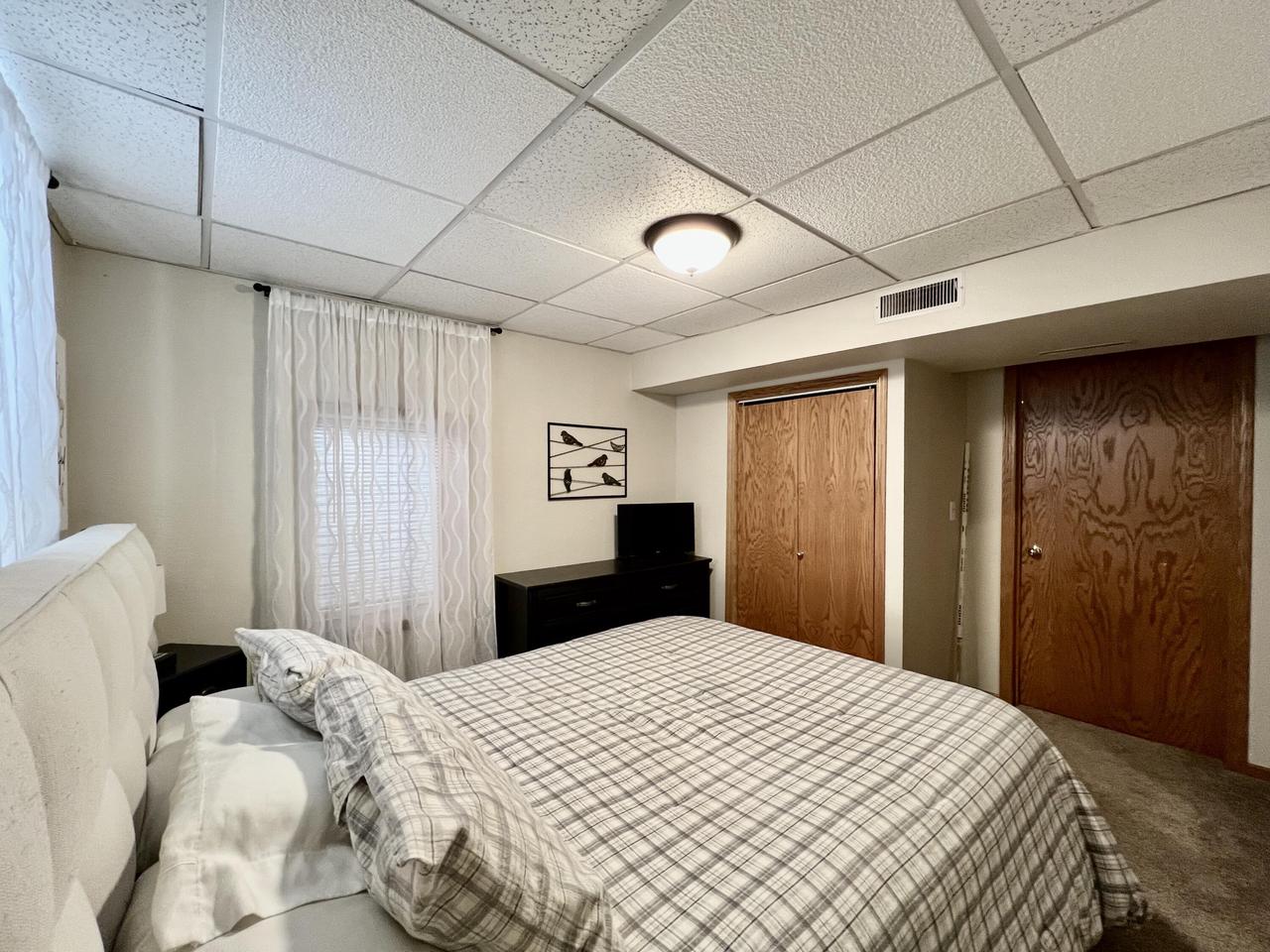 2101 Green Bay STREET