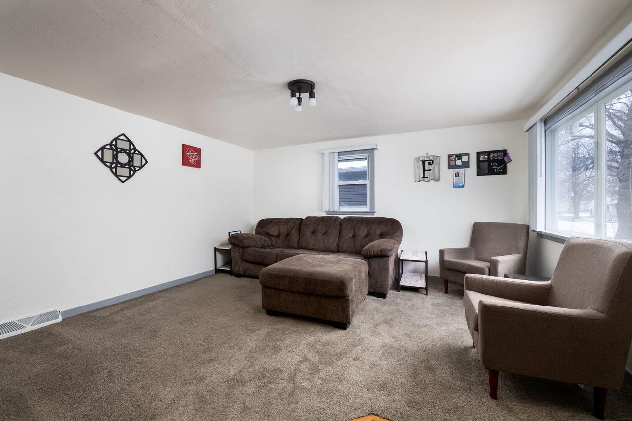 2529 17th STREET SOUTH South