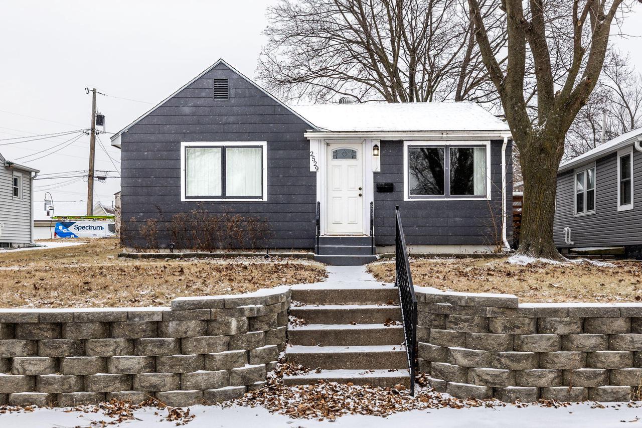 2529 17th STREET SOUTH South