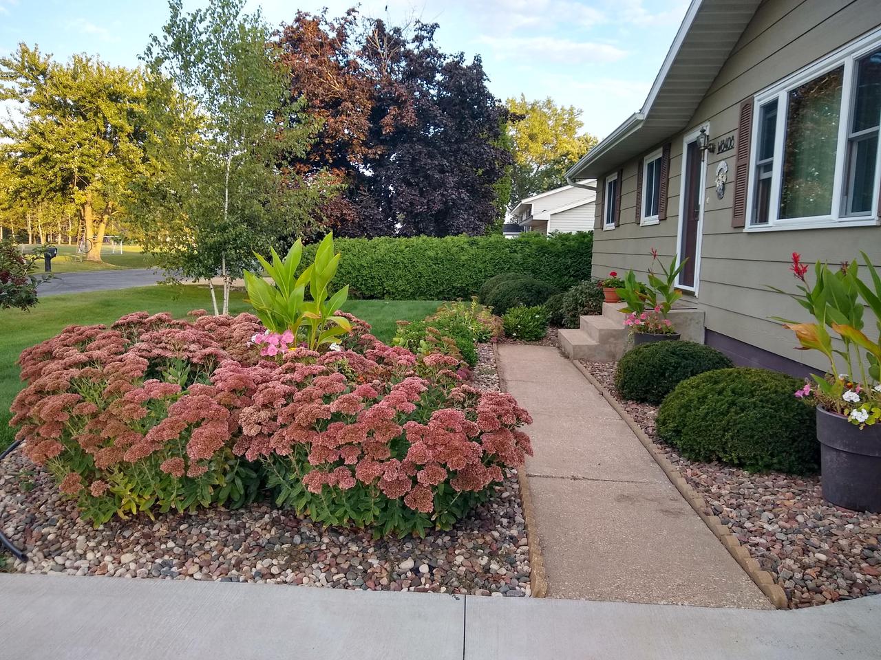 W8408 Woodview DRIVE