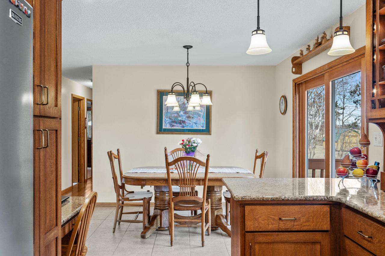 W8408 Woodview DRIVE