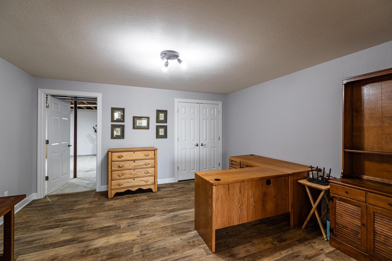 W4967 Battlestone Station ROAD 4