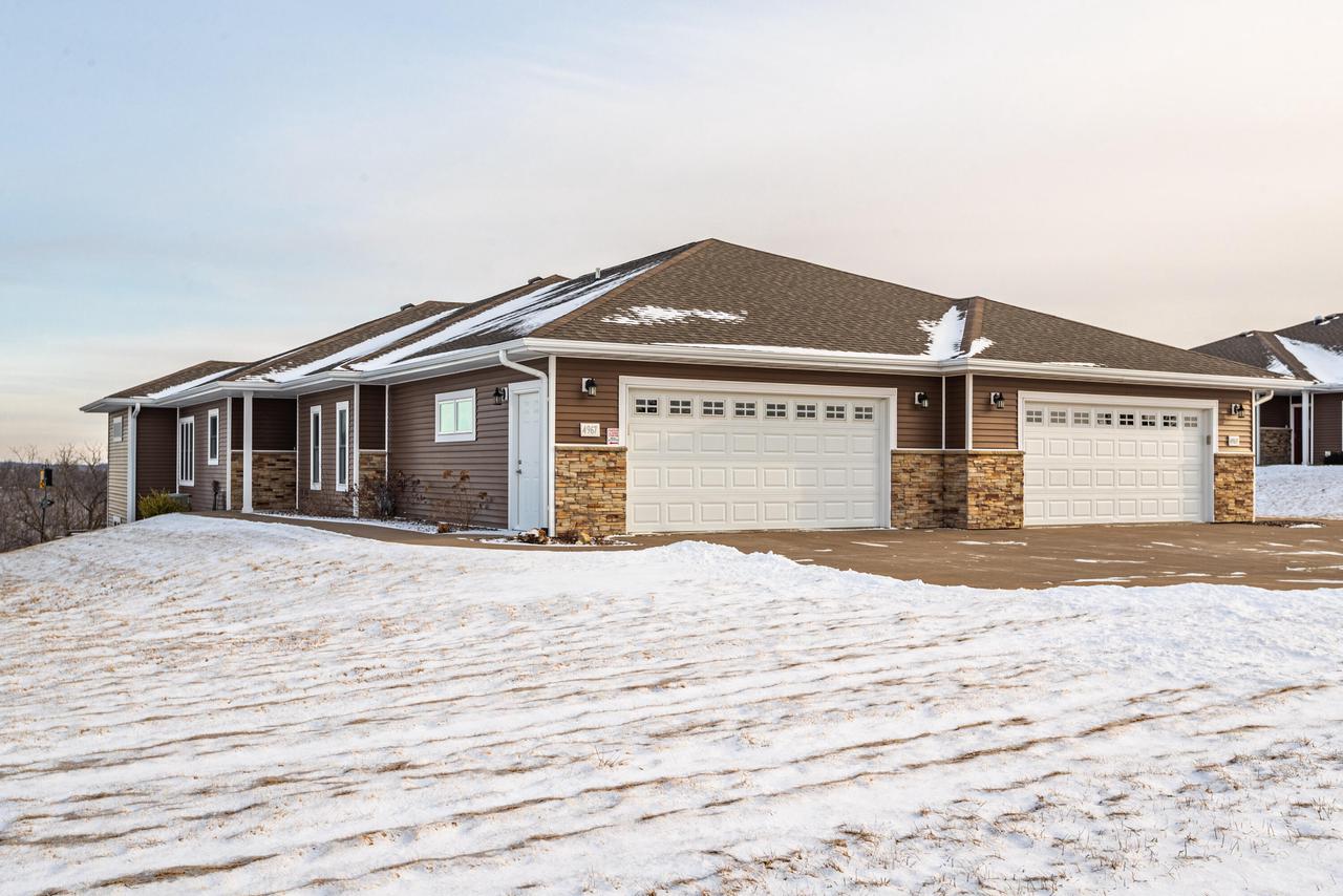 W4967 Battlestone Station ROAD 4