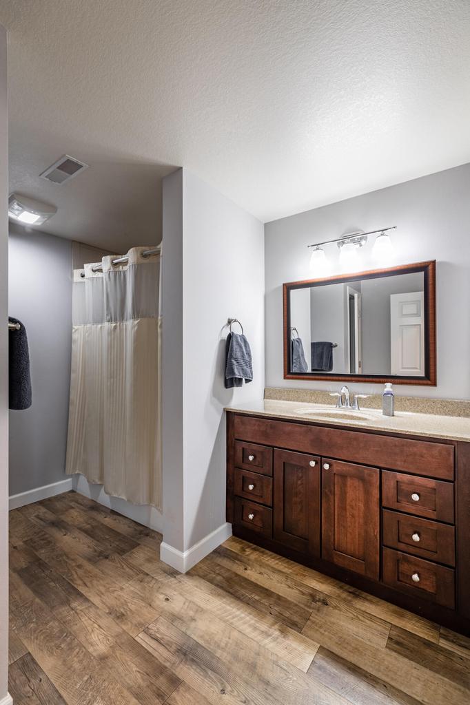 W4967 Battlestone Station ROAD 4