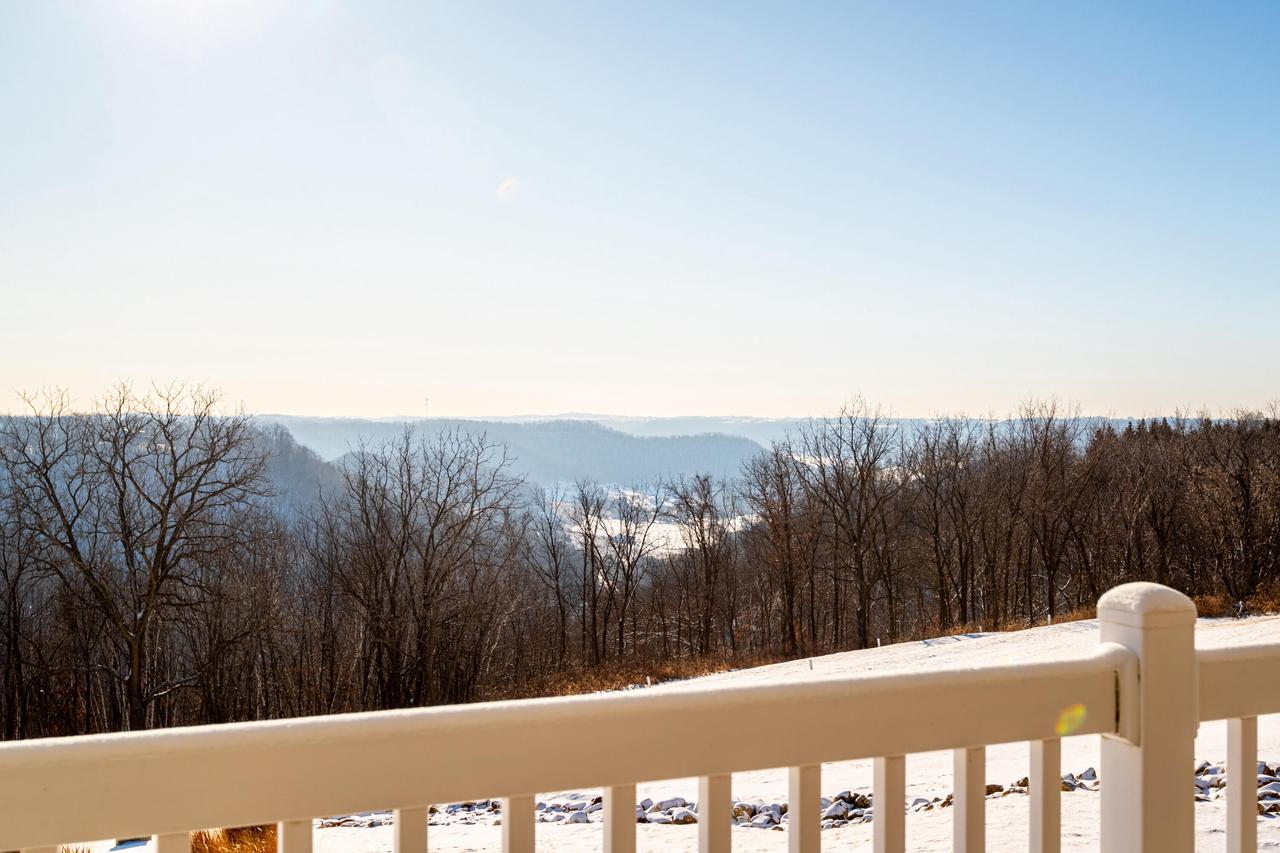 W4967 Battlestone Station ROAD 4