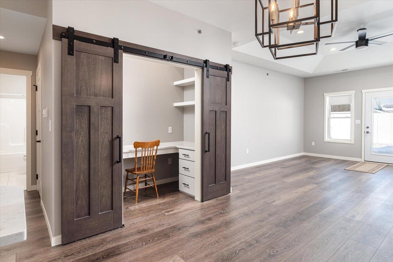 1731 Red Clover STREET