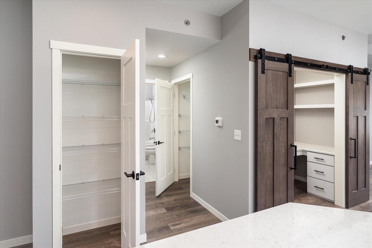 1731 Red Clover STREET