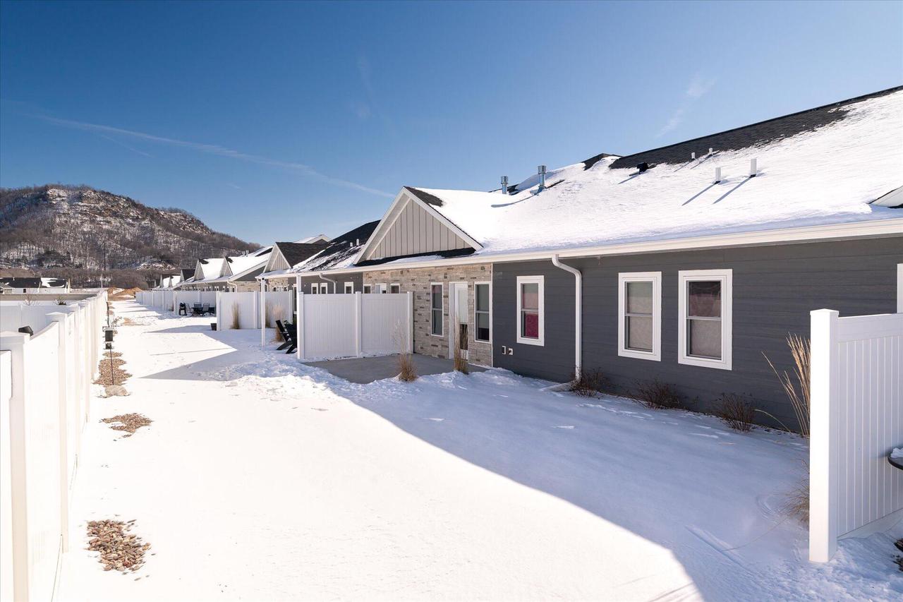 1731 Red Clover STREET