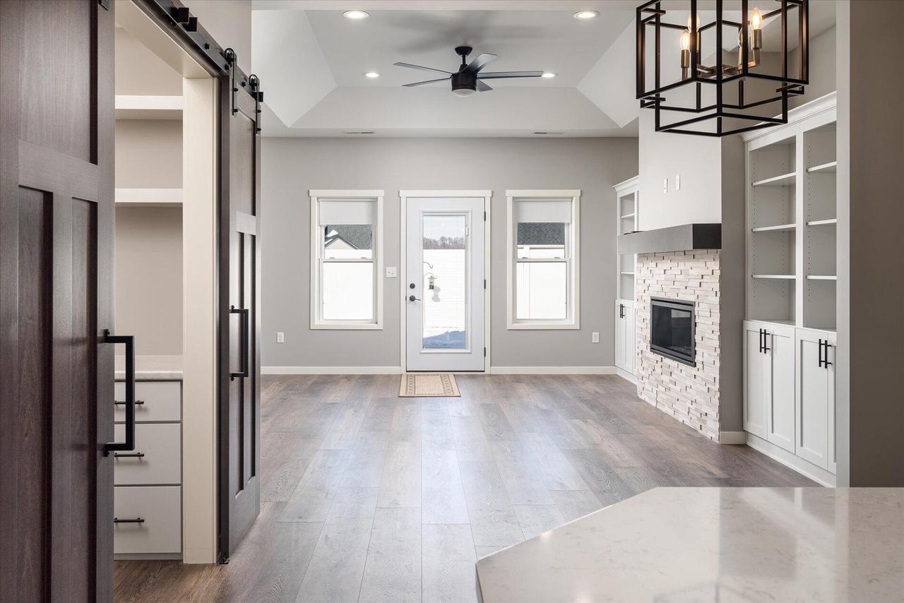 1731 Red Clover STREET