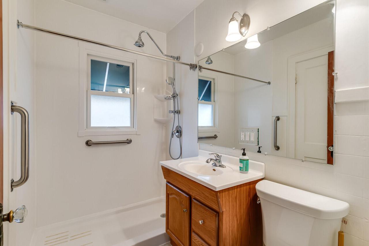 2116 15th PLACE SOUTH South