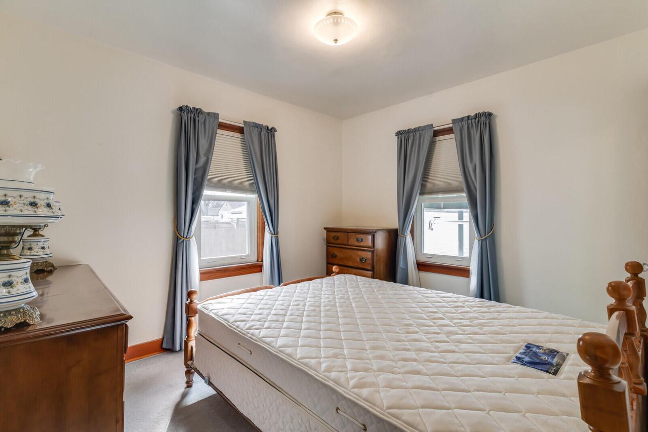 2116 15th PLACE SOUTH South