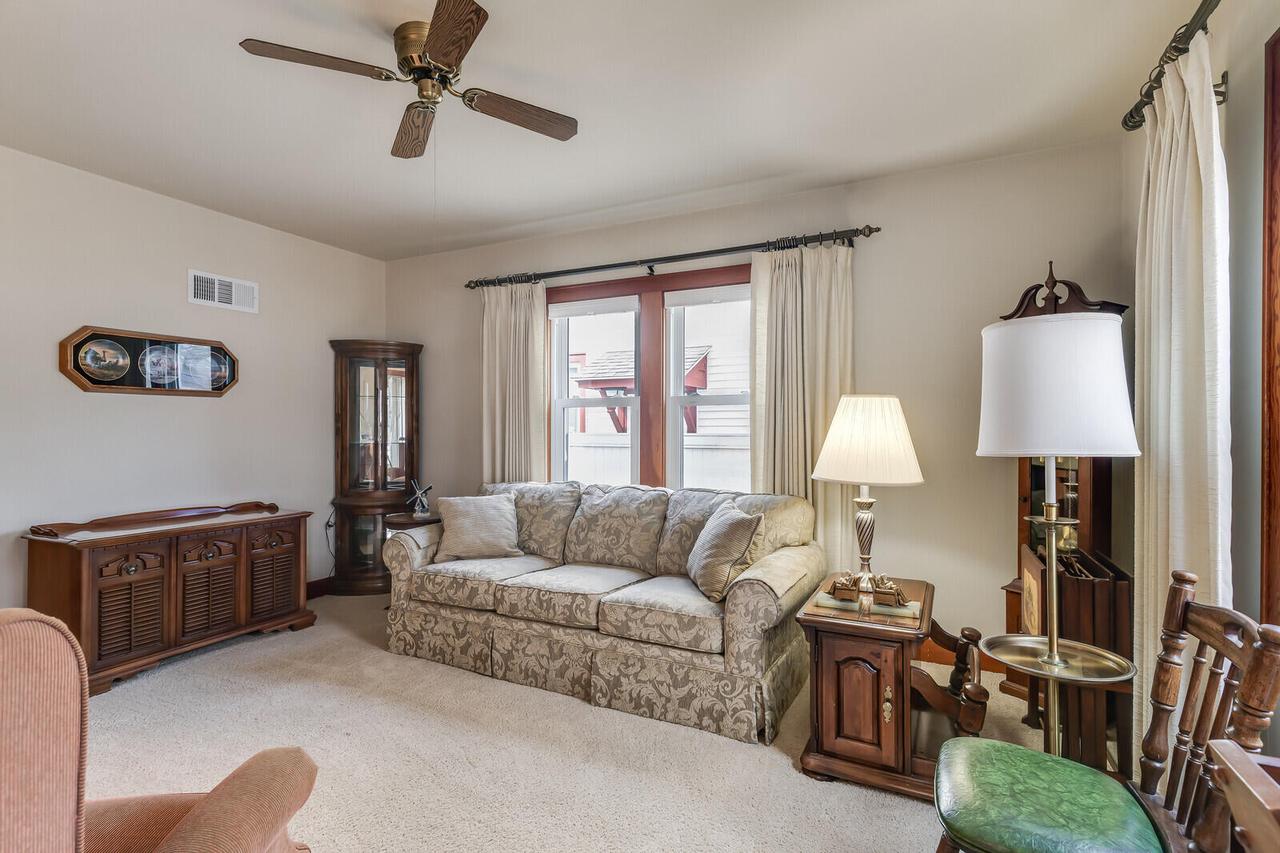 2116 15th PLACE SOUTH South