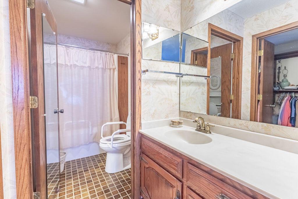 4017 Cliffside DRIVE