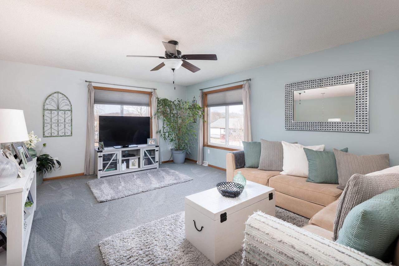 303 Cherry LANE NORTH North