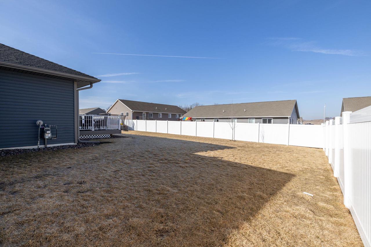 205 Tom Anderson STREET