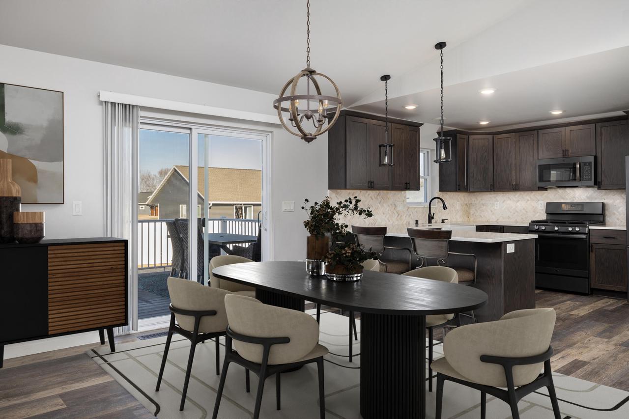 205 Tom Anderson STREET