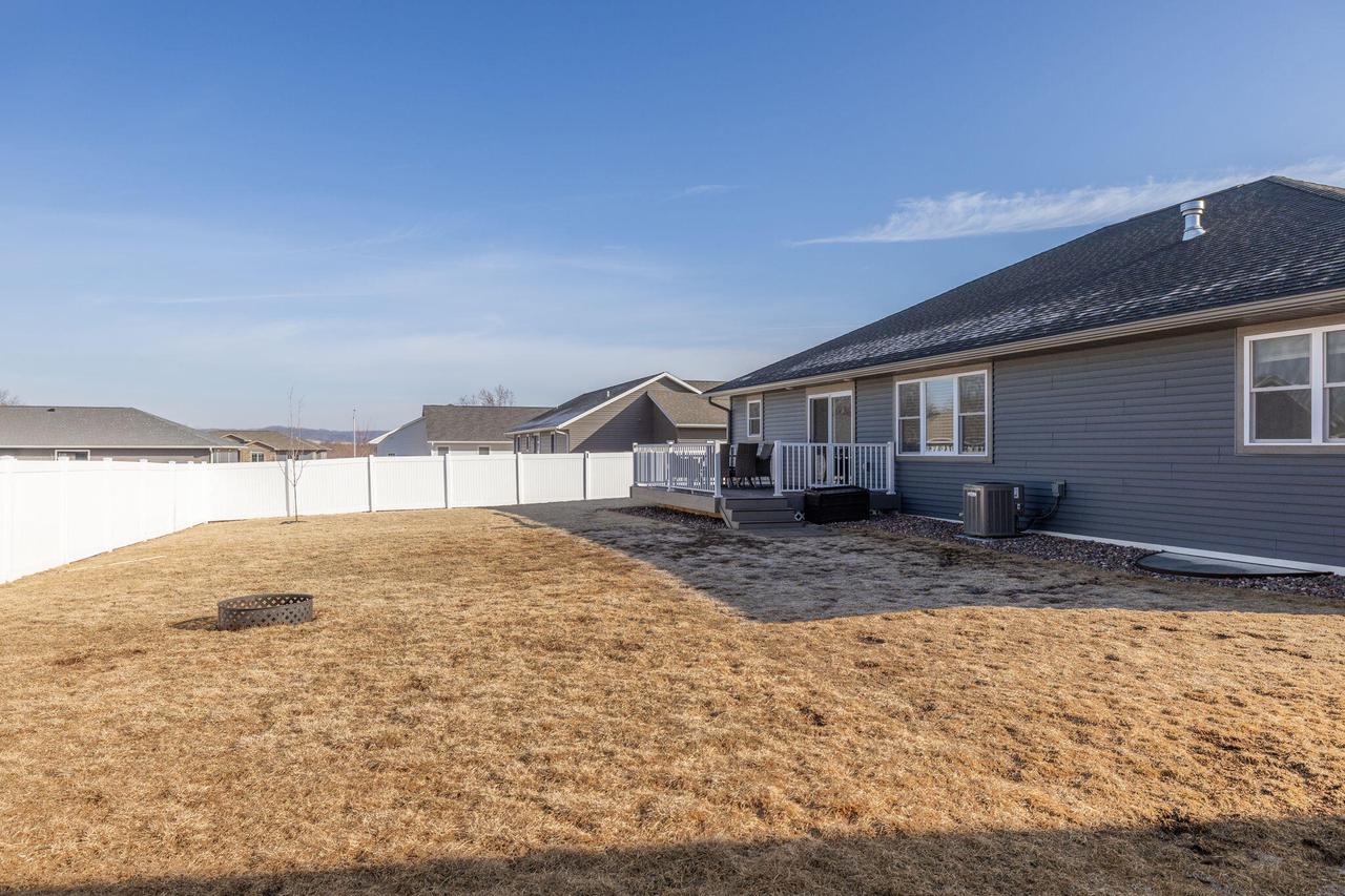 205 Tom Anderson STREET