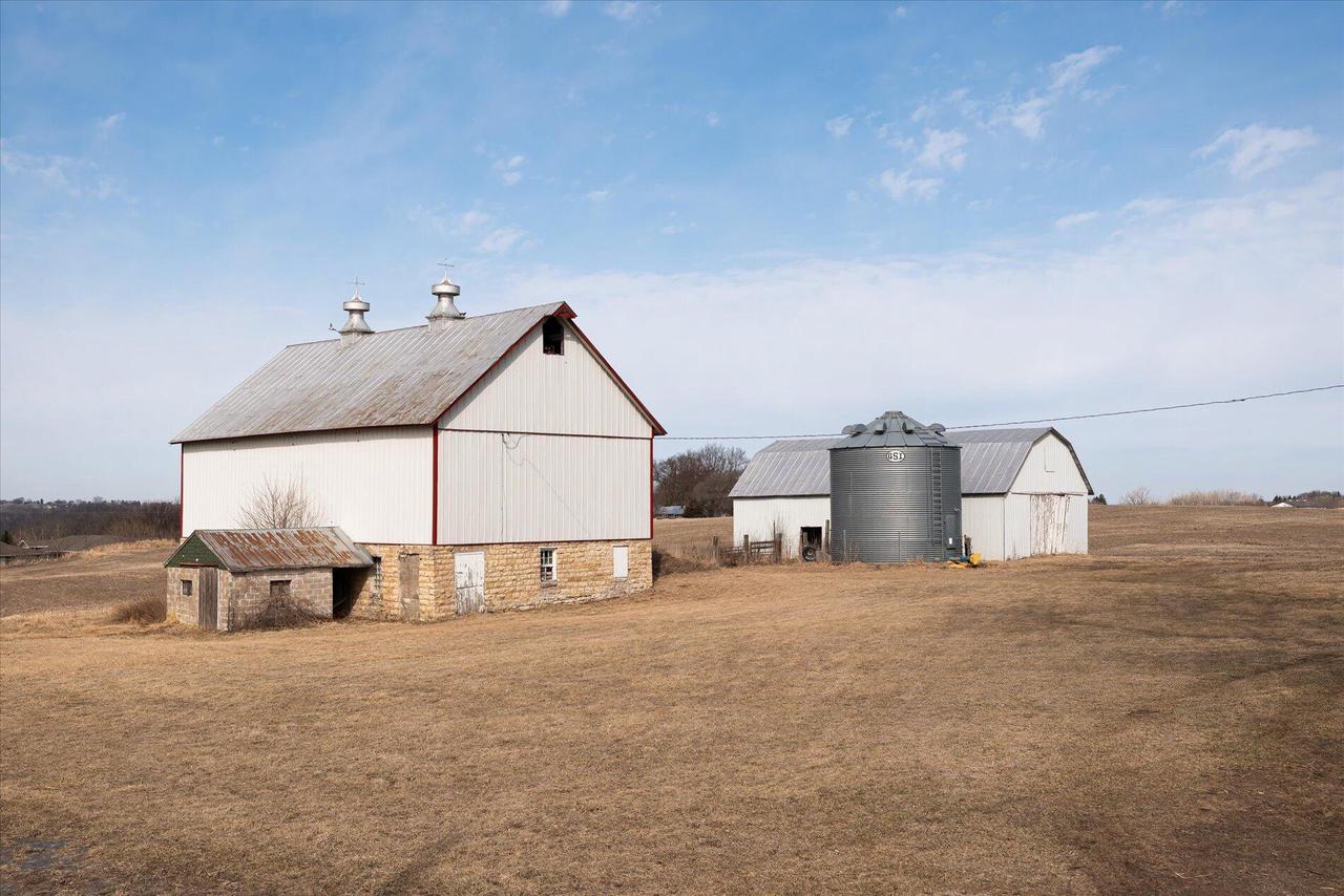W4836 State Road 33
