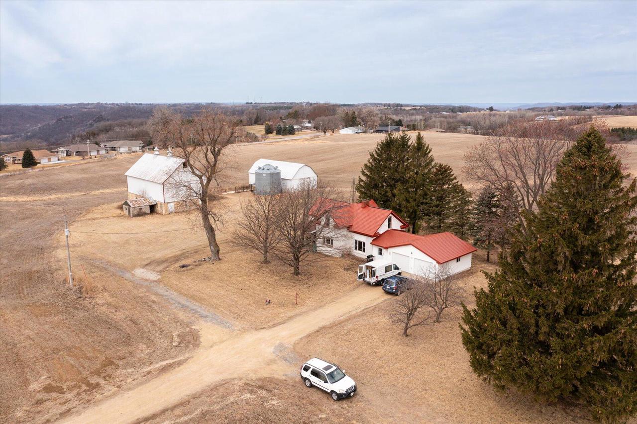 W4836 State Road 33