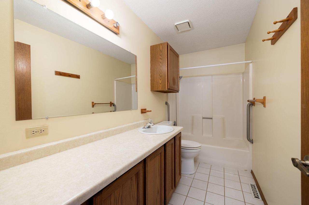 706 12th STREET SOUTH South