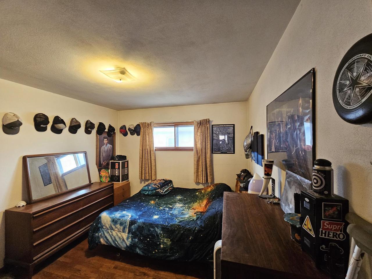 2929 21st PLACE SOUTH South