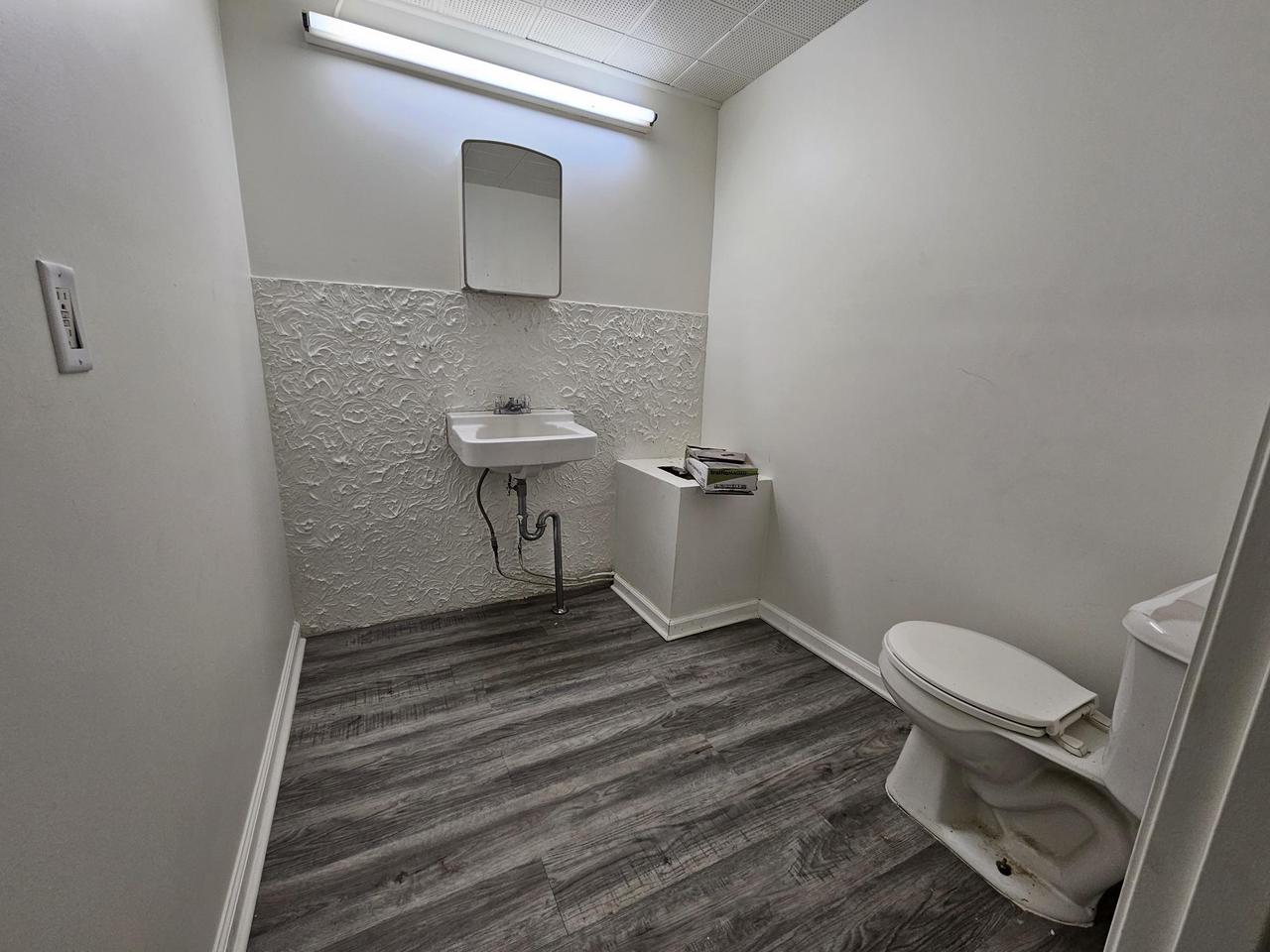 2929 21st PLACE SOUTH South