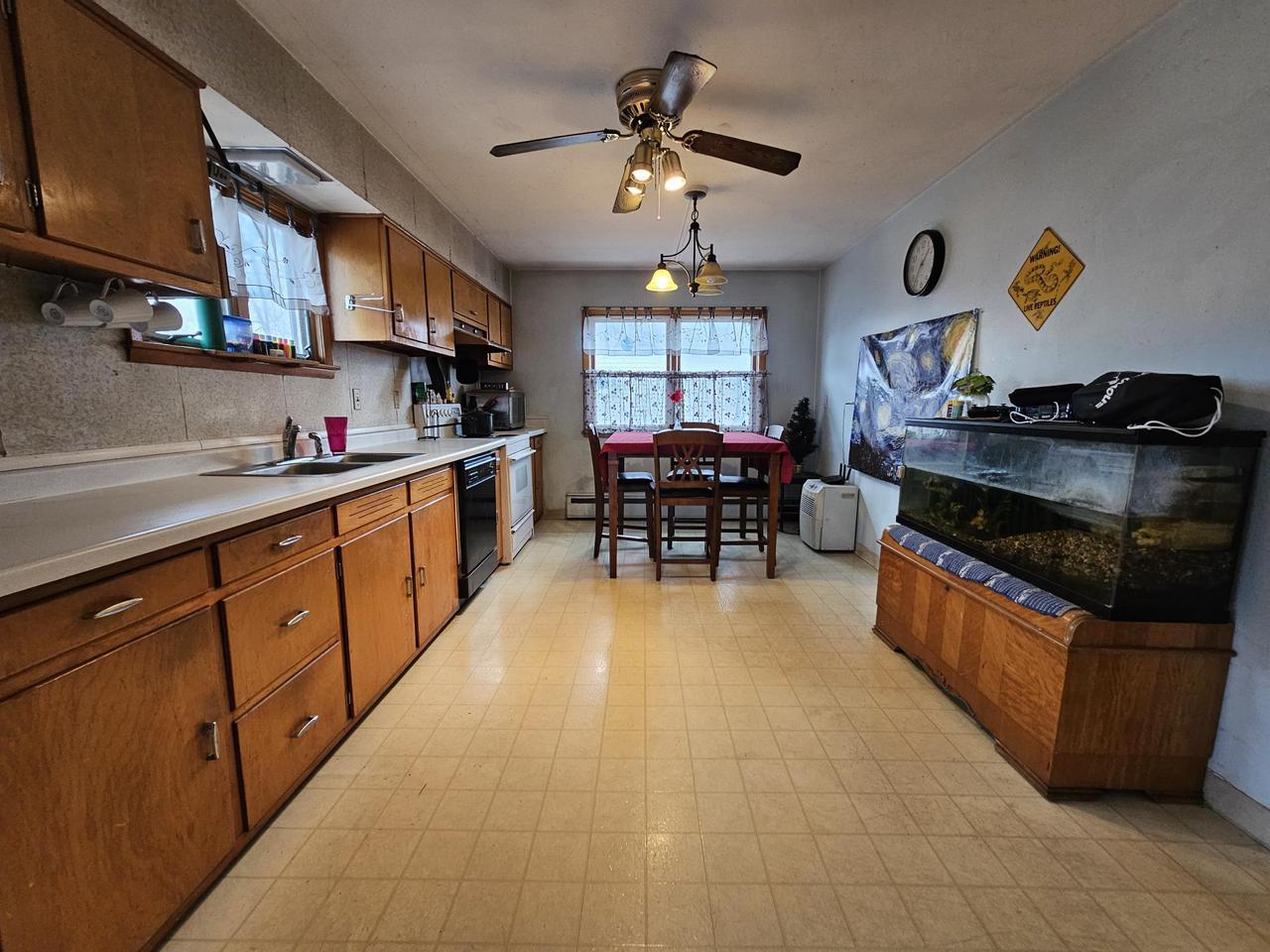 2929 21st PLACE SOUTH South